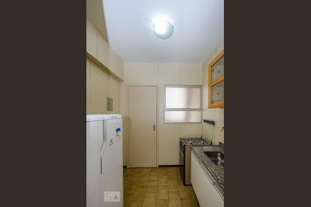 Apartamento à venda com 52m², 1 quarto e 1 vagaCozinha