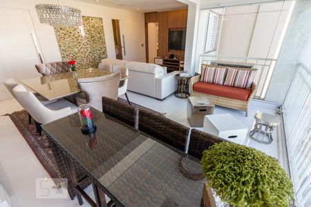 Varanda de apartamento à venda com 3 quartos, 100m² em Água Branca, São Paulo