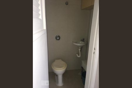 Banheiro de Serviço de apartamento para alugar com 2 quartos, 67m² em Tatuapé, São Paulo