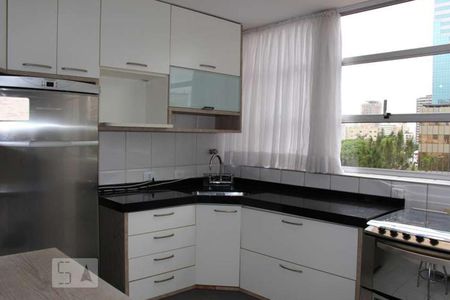 Cozinha de apartamento à venda com 3 quartos, 140m² em Liberdade, São Paulo