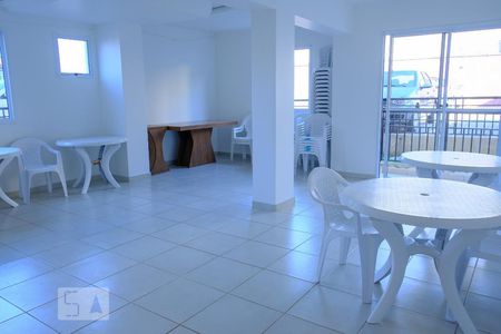 Apartamento à venda com 52m², 2 quartos e 1 vaga Apartamento à venda com 52m², 2 quartos e 1 vagaÁrea comum - Salão de festas