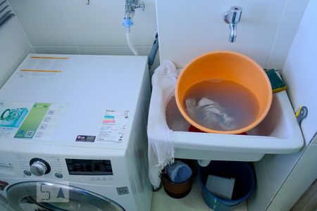 Apartamento à venda com 52m², 2 quartos e 1 vaga Apartamento à venda com 52m², 2 quartos e 1 vagaLavanderia