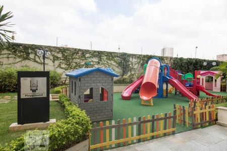 Apartamento para alugar com 115m², 2 quartos e 3 vagasÁrea Comum - Playground