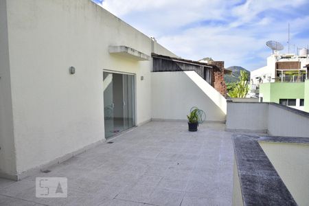 Apartamento à venda com 150m², 2 quartos e 2 vagasÁrea externa cobertura