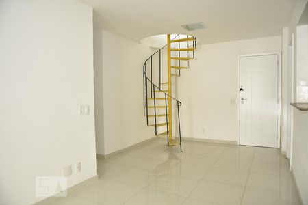 Sala de apartamento à venda com 2 quartos, 150m² em Anil, Rio de Janeiro