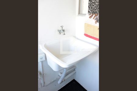 Apartamento para alugar com 60m², 2 quartos e 1 vagaÁrea de Serviço