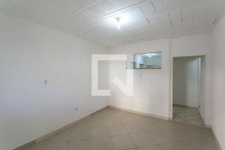 Casa para alugar com 120m², 2 quartos e sem vaga Casa para alugar com 120m², 2 quartos e sem vagaSala