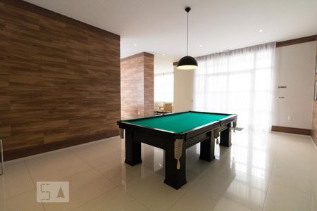 Apartamento à venda com 68m², 2 quartos e 1 vagaSala de jogos adulto