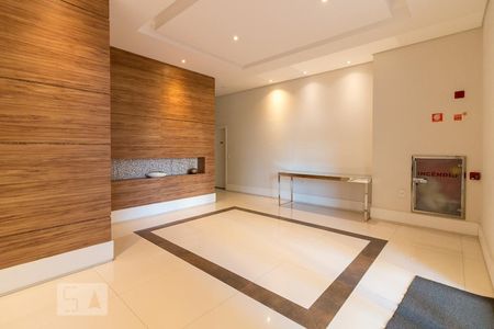 Apartamento à venda com 68m², 2 quartos e 1 vagaHall de entrada do bloco