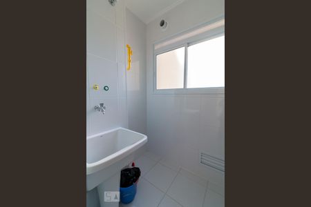 Apartamento à venda com 68m², 2 quartos e 1 vagaÁrea de serviço