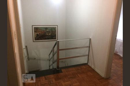 Casa à venda com 253m², 4 quartos e 5 vagasHall dos quartos 