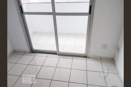 Sala de apartamento para alugar com 3 quartos, 60m² em Vila Pereira Barreto, São Paulo