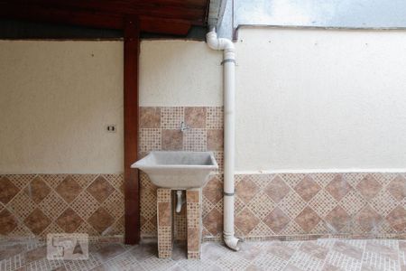 Área de Serviço de casa à venda com 2 quartos, 75m² em Conjunto Residencial Jardim Canaã, São Paulo