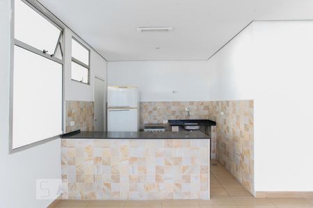 Apartamento à venda com 60m², 2 quartos e 1 vaga Apartamento à venda com 60m², 2 quartos e 1 vagaÁrea comum - Salão de festas