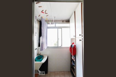 Apartamento à venda com 60m², 2 quartos e 1 vaga Apartamento à venda com 60m², 2 quartos e 1 vagaÁrea de Serviço