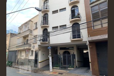 Apartamento à venda com 45m², 1 quarto e sem vagaFachada