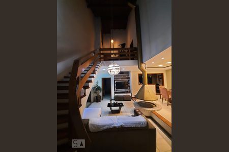 Casa à venda com 3 quartos, 250m² em Estância Velha, Canoas