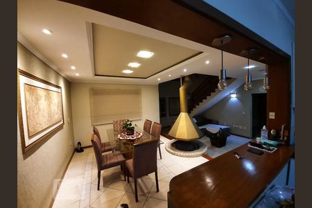 Casa à venda com 3 quartos, 250m² em Estância Velha, Canoas