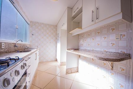 Apartamento à venda com 70m², 2 quartos e 1 vagaCozinha