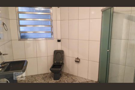 Banheiro de casa à venda com 2 quartos, 85m² em Jardim Colorado, São Paulo