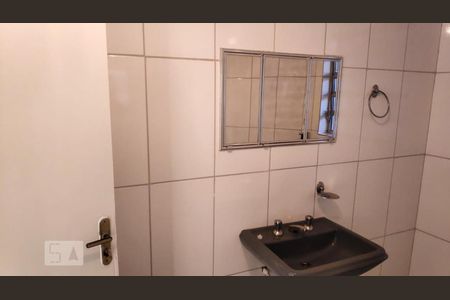 Banheiro de casa à venda com 2 quartos, 85m² em Jardim Colorado, São Paulo