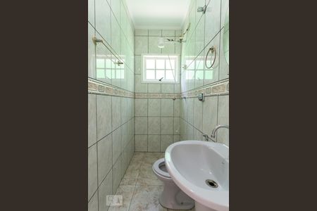 Lavabo de casa para alugar com 3 quartos, 160m² em Jardim Santa Clara, Guarulhos