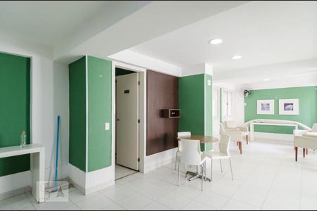 Apartamento para alugar com 77m², 3 quartos e 2 vagasÁrea Comum