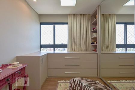 Apartamento para alugar com 260m², 3 quartos e 4 vagas Apartamento para alugar com 260m², 3 quartos e 4 vagasSuíte 3