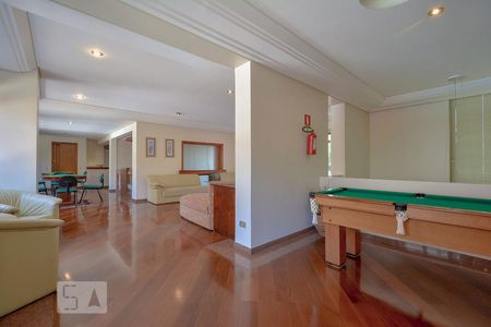 Apartamento para alugar com 260m², 3 quartos e 4 vagas Apartamento para alugar com 260m², 3 quartos e 4 vagasSalão de jogos