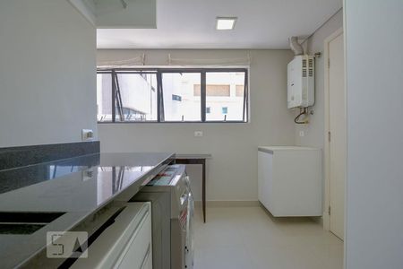 Apartamento para alugar com 260m², 3 quartos e 4 vagas Apartamento para alugar com 260m², 3 quartos e 4 vagasÁrea de Serviço