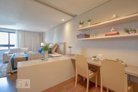 Apartamento para alugar com 260m², 3 quartos e 4 vagas Apartamento para alugar com 260m², 3 quartos e 4 vagasSuíte 2