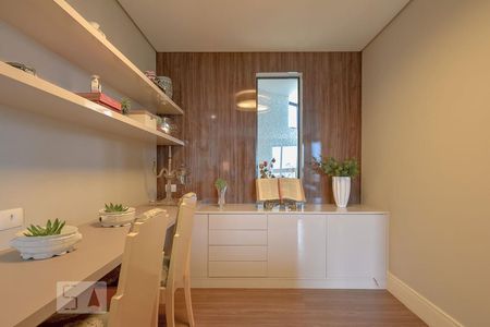 Apartamento para alugar com 260m², 3 quartos e 4 vagas Apartamento para alugar com 260m², 3 quartos e 4 vagasSuíte 2