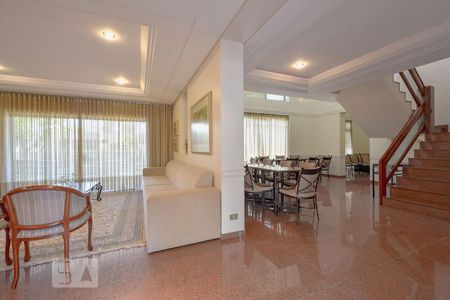 Apartamento para alugar com 260m², 3 quartos e 4 vagas Apartamento para alugar com 260m², 3 quartos e 4 vagasSalão de Festas
