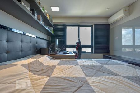 Suíte 1 de apartamento para alugar com 3 quartos, 260m² em Batel, Curitiba