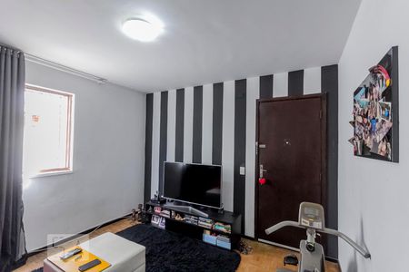 Apartamento para alugar com 60m², 2 quartos e 2 vagasSala