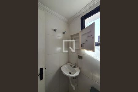 Apartamento para alugar com 77m², 3 quartos e 1 vaga Apartamento para alugar com 77m², 3 quartos e 1 vagaBanheiro da suíte 1
