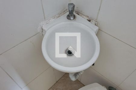 Apartamento para alugar com 77m², 3 quartos e 1 vaga Apartamento para alugar com 77m², 3 quartos e 1 vagaBanheiro da suíte 2