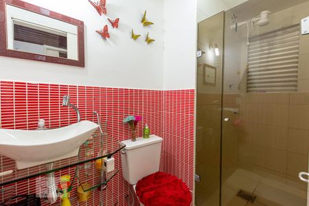 Banheiro Social de apartamento para alugar com 2 quartos, 60m² em São Lourenço, Niterói