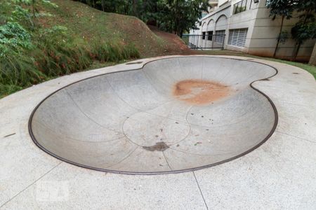 Apartamento para alugar com 88m², 3 quartos e 1 vaga Apartamento para alugar com 88m², 3 quartos e 1 vagaÁrea Comum: Pista de Skate