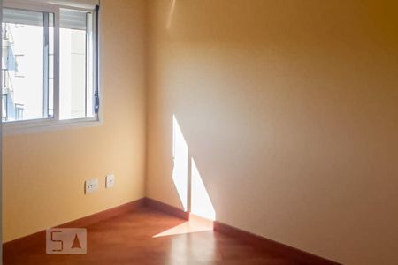 Quarto 3 de apartamento para alugar com 3 quartos, 88m² em Jardim Tupanci, Barueri