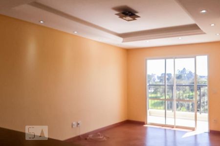 Sala de apartamento para alugar com 3 quartos, 88m² em Jardim Tupanci, Barueri