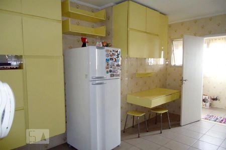 Cozinha de apartamento para alugar com 3 quartos, 100m² em Vila Mariana, São Paulo