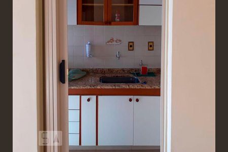Apartamento à venda com 50m², 2 quartos e 1 vaga Apartamento à venda com 50m², 2 quartos e 1 vagaCozinha