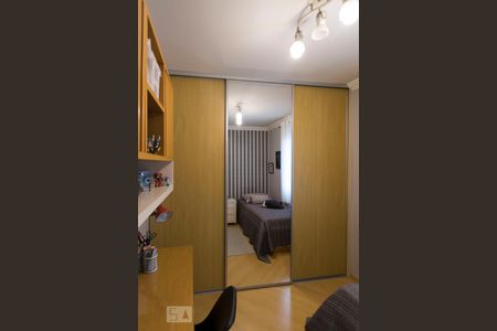 Apartamento à venda com 92m², 3 quartos e 2 vagasQuarto 2