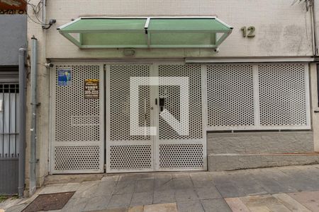 Apartamento à venda com 40m², 1 quarto e sem vaga Apartamento à venda com 40m², 1 quarto e sem vagaFachada