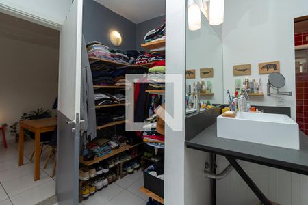 Apartamento à venda com 40m², 1 quarto e sem vaga Apartamento à venda com 40m², 1 quarto e sem vagaCloset