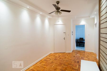 Sala de apartamento à venda com 3 quartos, 72m² em Santo Amaro, São Paulo