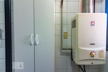 Apartamento à venda com 76m², 3 quartos e 1 vagaÁrea de Serviço