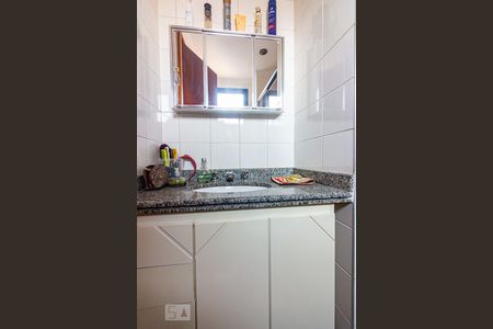 Apartamento à venda com 76m², 3 quartos e 1 vagaBanheiro