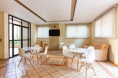 Apartamento à venda com 76m², 3 quartos e 1 vagaSalão de Festas